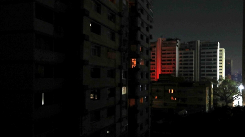 Венецуелската столица Каракас и голяма част от страната пак потънаха