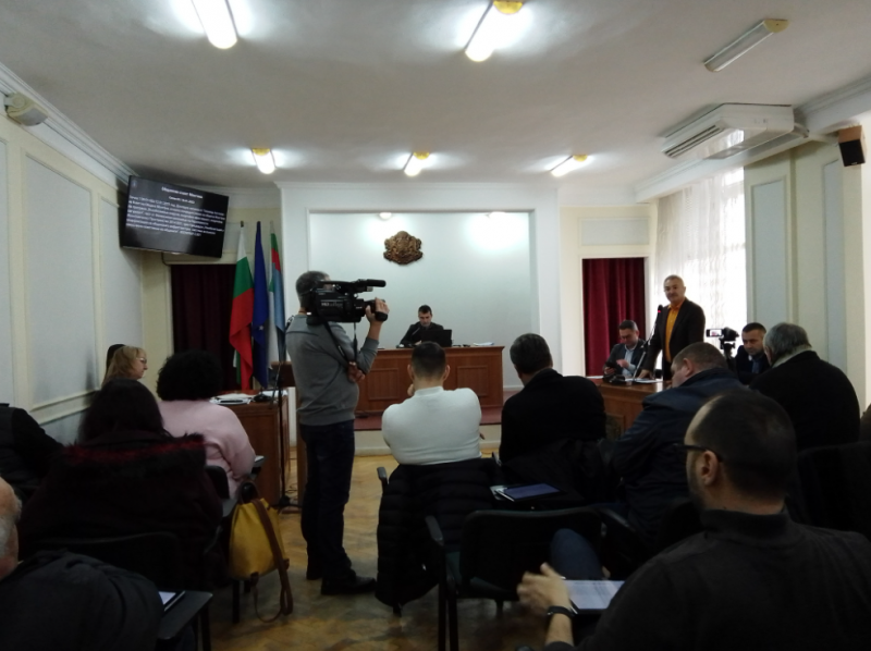 С корекция на списъка за капиталови разходи за настоящата година