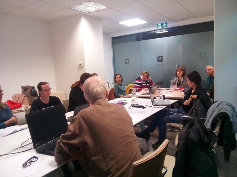 Във връзка с изпълнение на дейности по проект Многоезичен ускорител