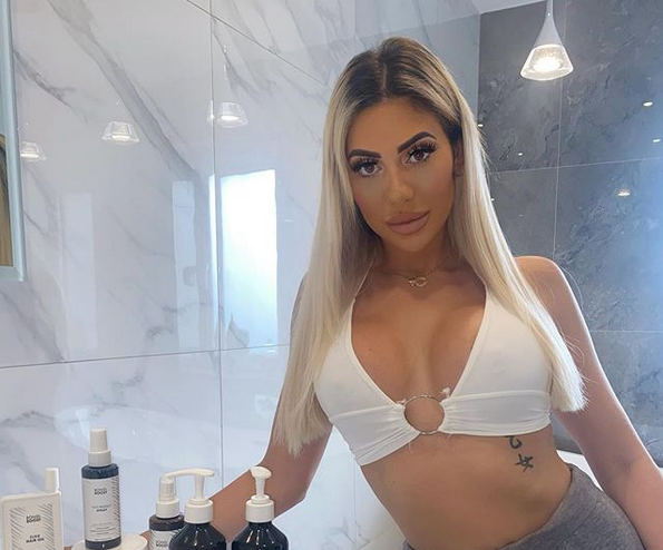 Тя пристигна в Нюкасъл след като прекара 5 дни в