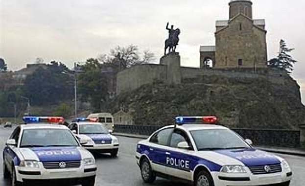 Причини за масовите демонстрации стана участието на руска делегация в