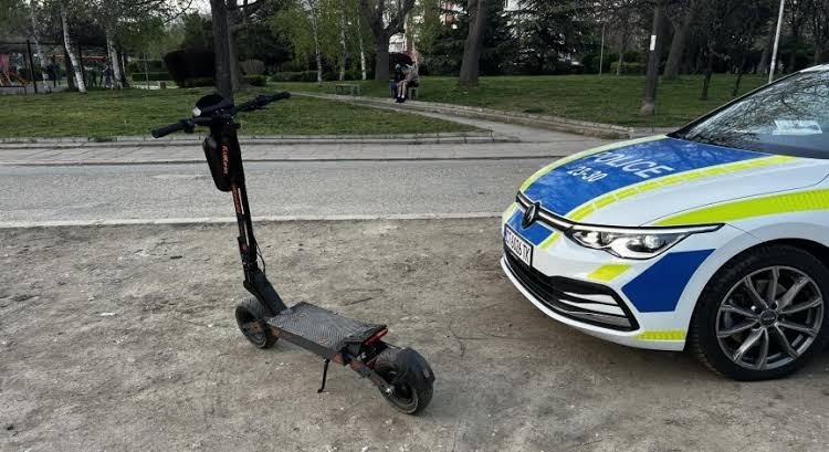 Заловиха неправоспособен да юрка ел. тротинетка във Врачанско, отнесе 2 акта
