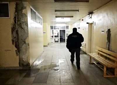 Покривът на болницата Св Иван Рилски в Козлодуй протече заради