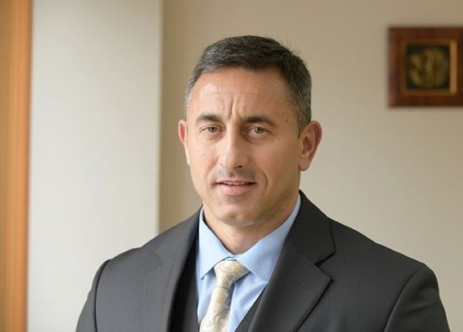 Румен Спецов е назначен за особен управител на "Лукойл" в България