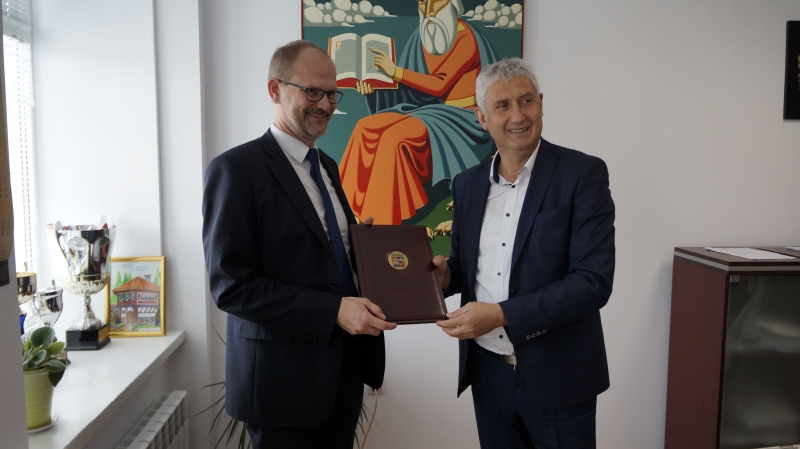 Посланикът на Дания Негово Превъзходителство Сьорен Якобсен се срещна с