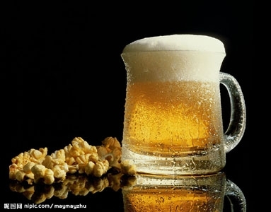 Хмелът е познат основно като суровина от която се прави