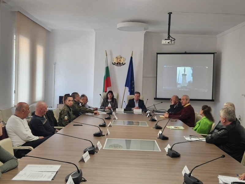 Врачанският губернатор проведе заседание на комисията „Военни паметници“