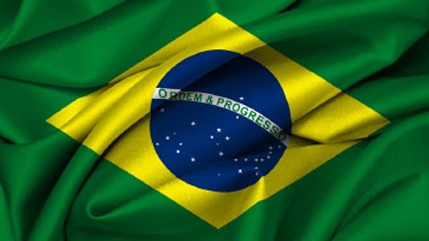 Президентът на Бразилия Жаир Болсонаро заплаши да изпрати армията срещу