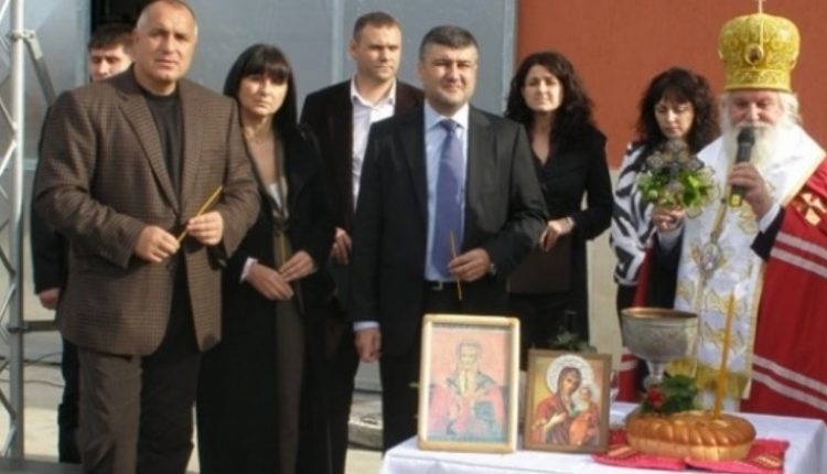 Кой е Димитър Зоров, олигархът до Бойко Борисов и Румен Радев