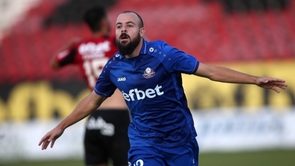 Монтана победи с 1 0 при гостуването си на Локомотив София