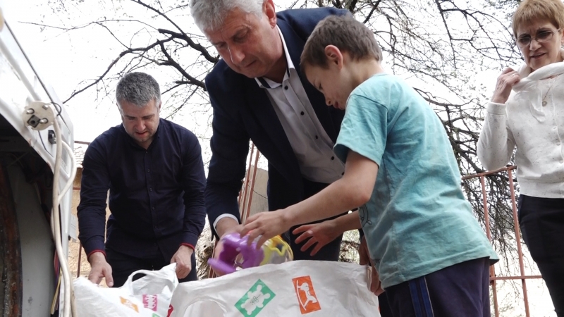 В навечерието на най светлия християнски празник Великден кметът на община