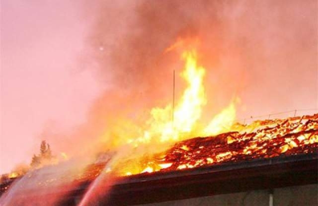 Трудноподвижен мъж е загинал при пожар в троянското село Черни