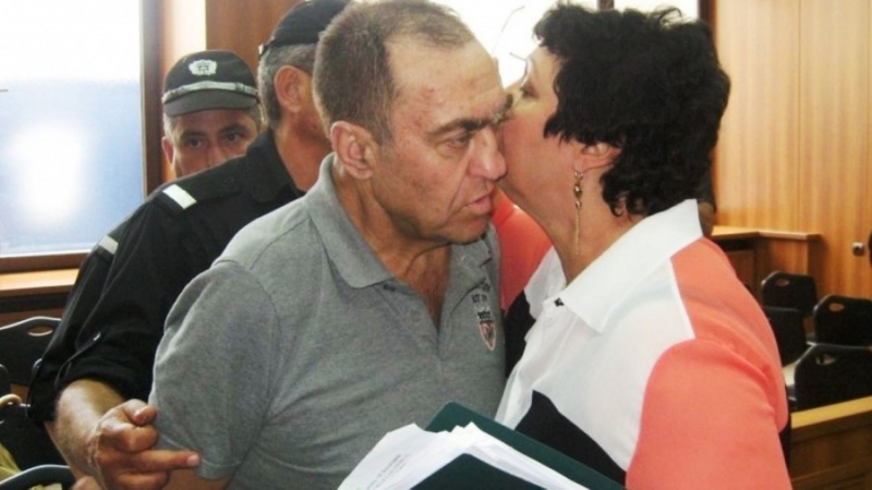 Бившият кмет на Стрелча Иван Евстатиев се прибира у дома