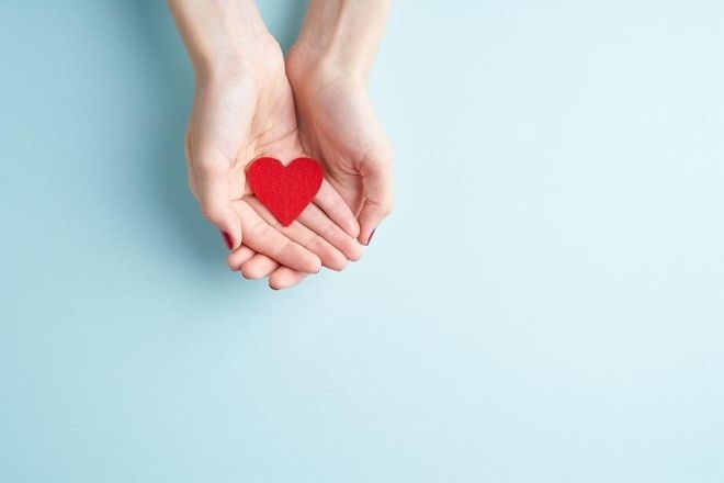 Зов за помощ! Майка на 2 деца от Врачанско има нужда от средства за лечение, мъжът й я е напуснал заради болестта й /снимки/