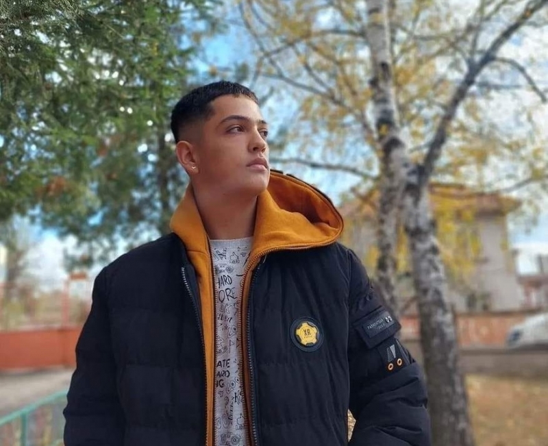 Младо момче от Мездра е в неизвестност а родителите му