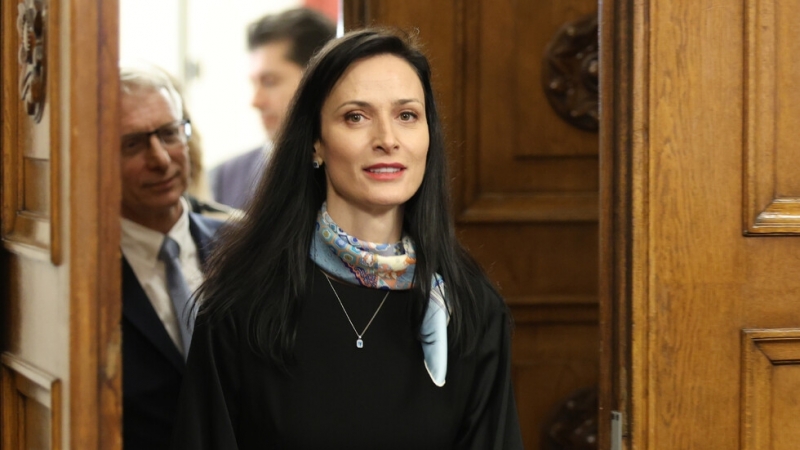 Поемам този мандат с чувство на отговорност Това коментира вицепремиерът