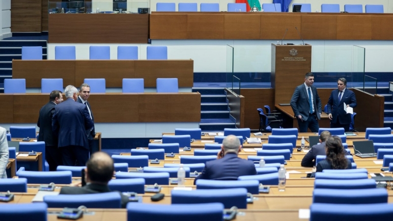 Народното събрание обсъжда широк пакет от законодателни промени насочени към