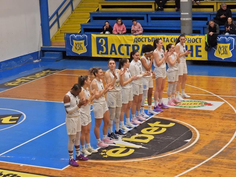 Венецуелката Даниела Морийо Уолън дебютира с 15 точки 16 борби и