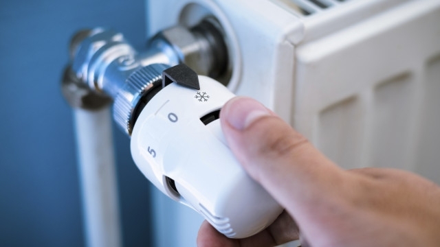 Продължават да растат цените на пазара на тока Необходими ли са спешни