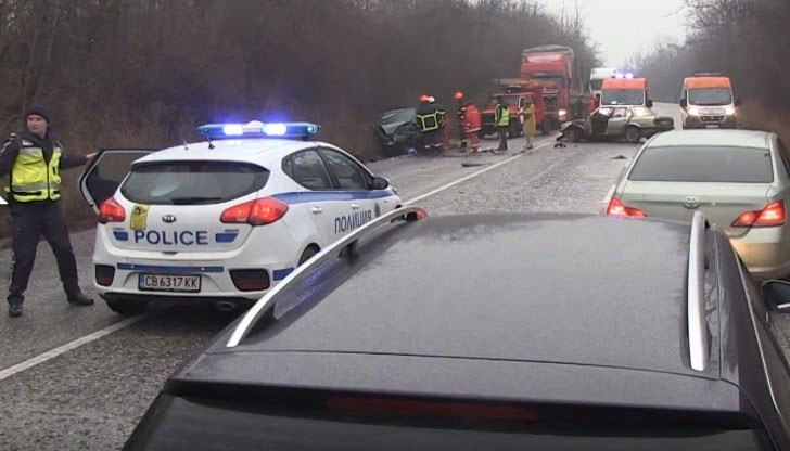 Teжка катастрофа затвори Е 79 между между Мездра и Ботевград видя