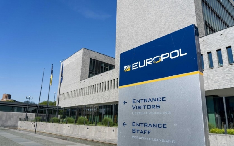 Европол издаде предупреждение заради нови схеми с фалшиви обяви и