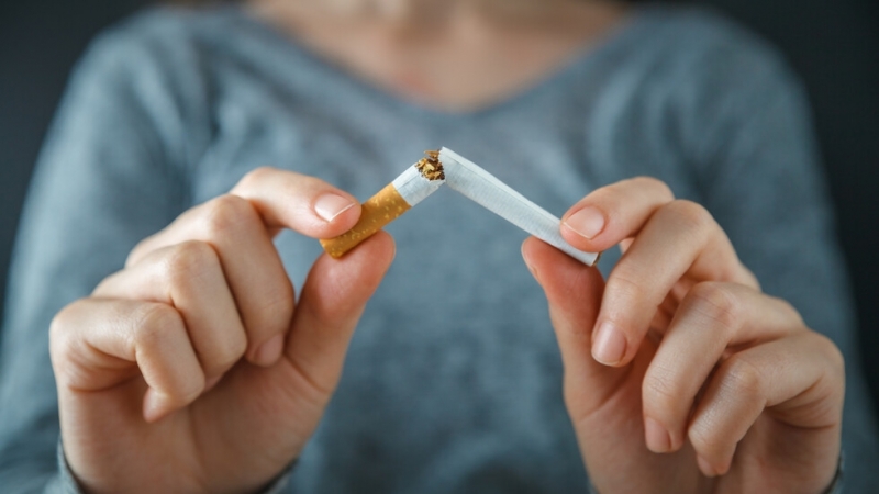 Властите в Милано забраниха пушенето на открито Причината проучване