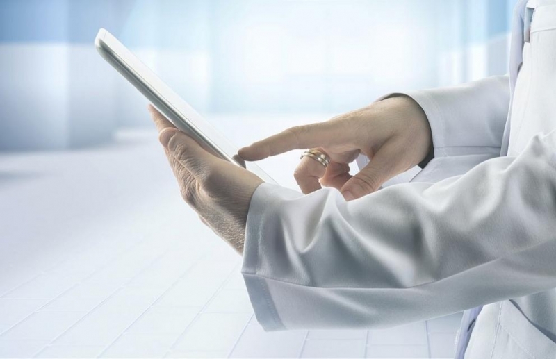 Лекар член на ТЕЛК Търговище е привлечена като обвиняема за