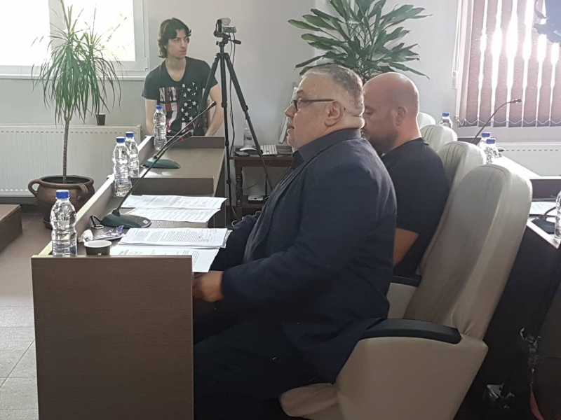 Днес врачанският общински съветник Борислав Банчев сравни ситуацията със серовъглерода