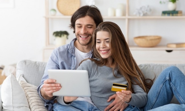 В любовта дамите определено си имат своите женски трикове с