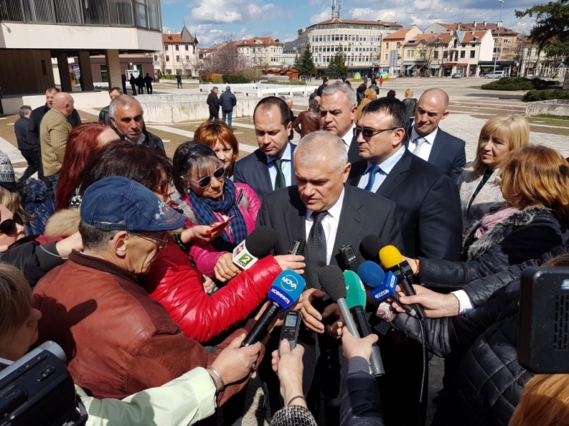 Министърът на вътрешните работи Валентин Радев е на работно посещение