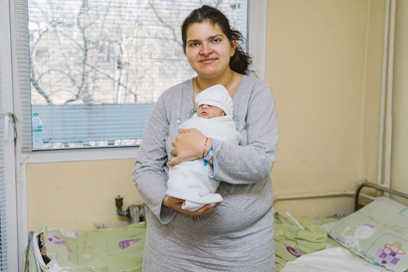 Първото бебе родено в Акушеро гинекологичното отделение на Многопрофилната болница за