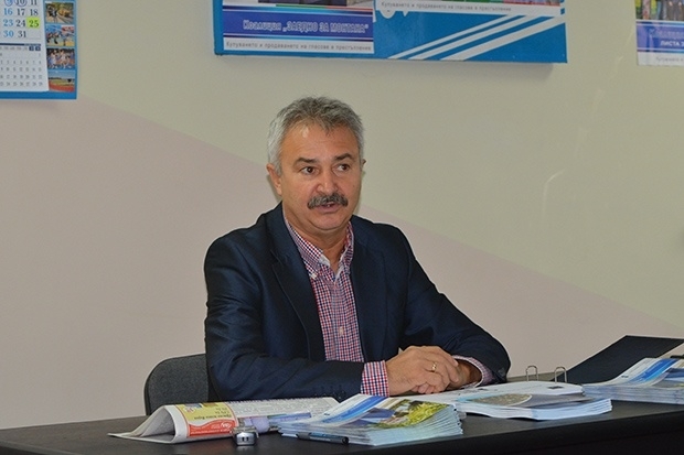 Текущите ремонти на читалища кметства здравни служби черкви улици и