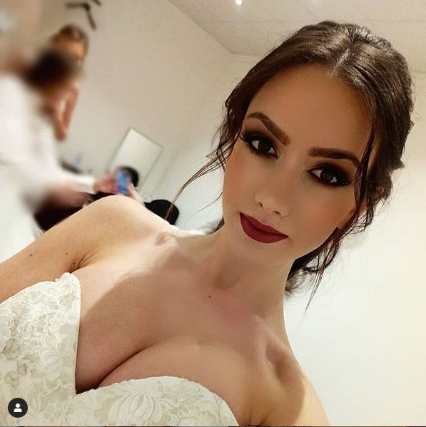 Сръбкинята Сара Дамнянович може да обърка всеки с миловидната си