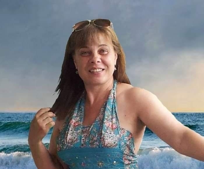 Жена родена във Враца търси изгубената си сестра близначка научи