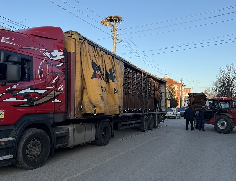 Поставят контейнери за зелени отпадъци в Борован