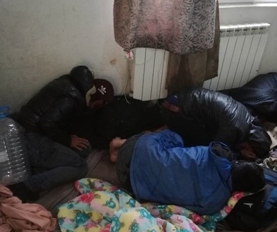 Общо 28 незаконни мигранти са установени при две операции проведени