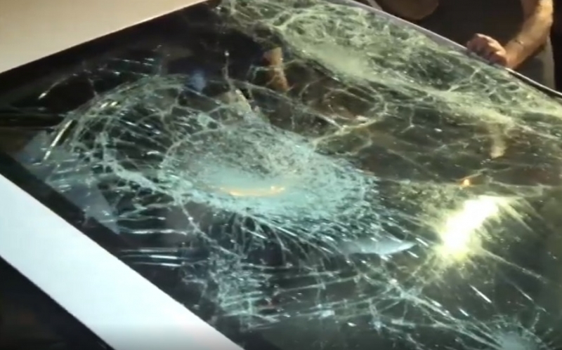 Жена е потрошила лек автомобил в село Дреновец съобщиха от