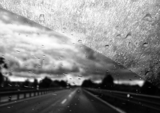 През идните почивни дни времето в страната рязко ще се