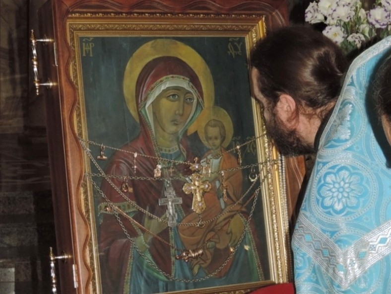 Чудотворната икона на Богородица „Одигитрия Байталска“ пристига в 16 часа