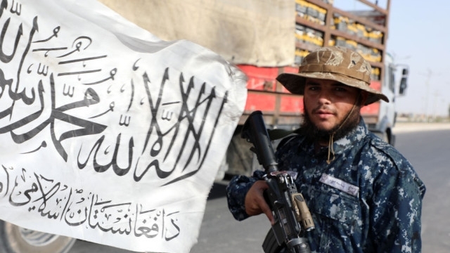 Талибаните обявиха че връщат екзекуциите и ампутациите на ръце като