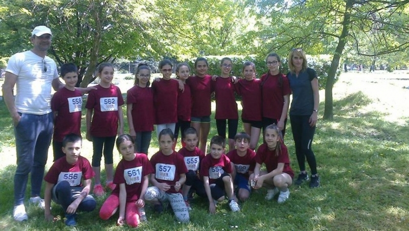 Състезатели на видинския СК Радуканови участваха в престижен лекоатлетически турнир