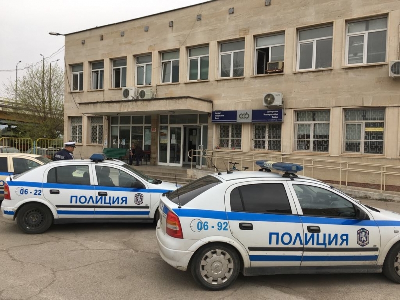 Директорът на полицията във Враца Янко Янколов започна с уволненията,
