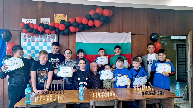 9 годишният Самуил Генов спечели Градското индивидуално първенство ГИП по класически