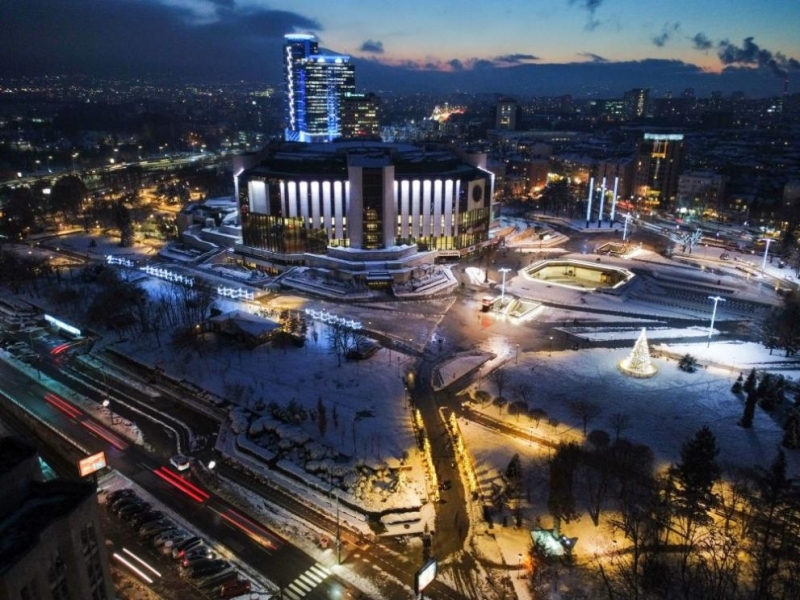 Две емблематични места в София сменят имената си в знак на солидарност с
