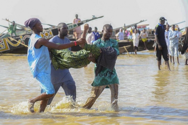 29 души загинаха при инцидент с лодка в Нигерия