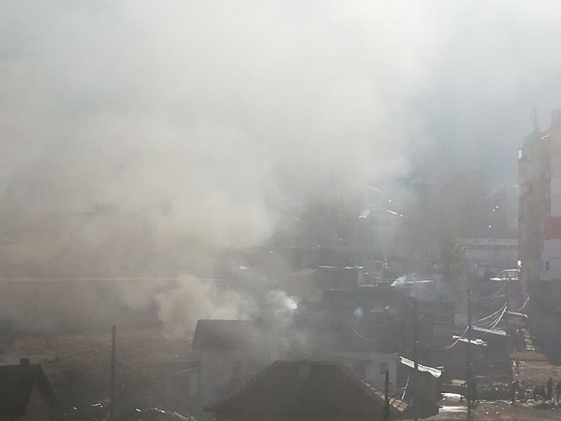 Хванаха роми да горят кабели в жилищния квартал „Младост“ във
