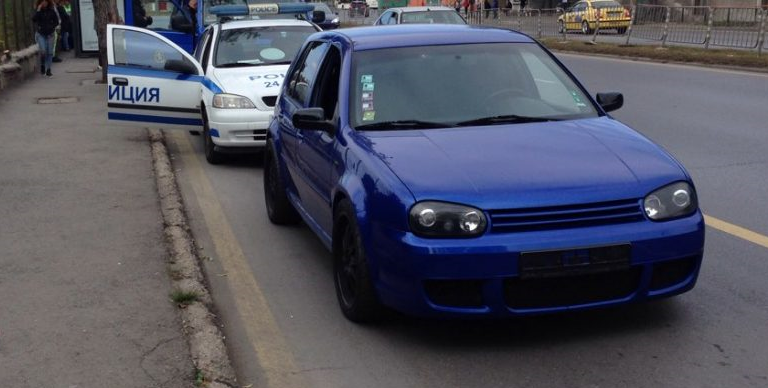 Заловиха жена без книжка да юрка кола из Врачанско съобщиха