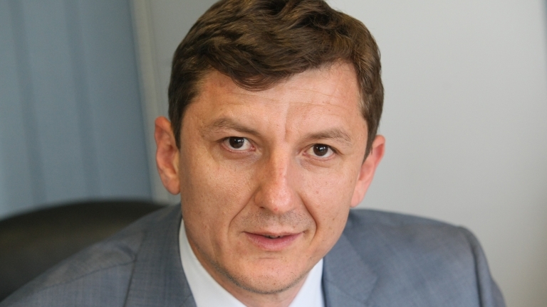 В тази криза Делян Пеевски трябва да се освободи и