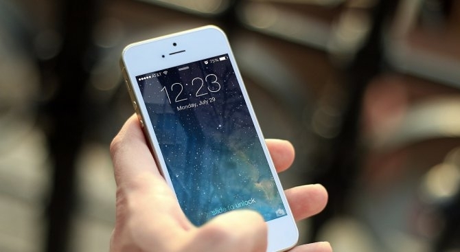 Задържаха мъж за измамна схема с продажба на телефони Районна