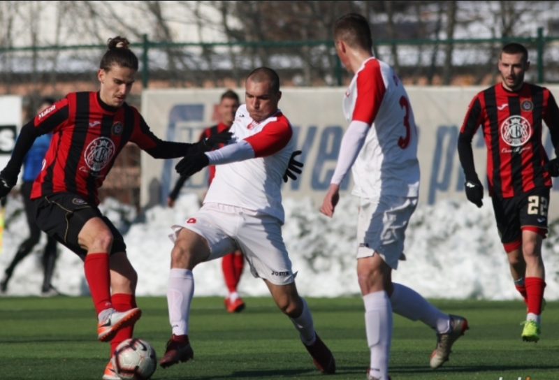 Локомотив София победи Кариана Ерден с 3 0 в последната си